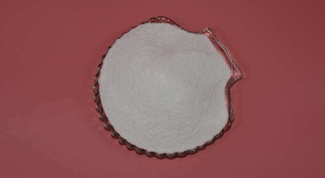 1745216715659737.jpg 提升白剛玉砂生產(chǎn)安全性的措施建議